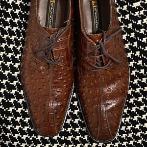 Men’s Stacy Adams leather ostrich dress shoes
